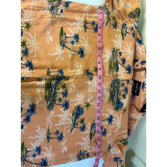 Nickel & Iron Men's Viscos Hawaiian shirt Size Large button up short sleeve - Picture 8 of 8